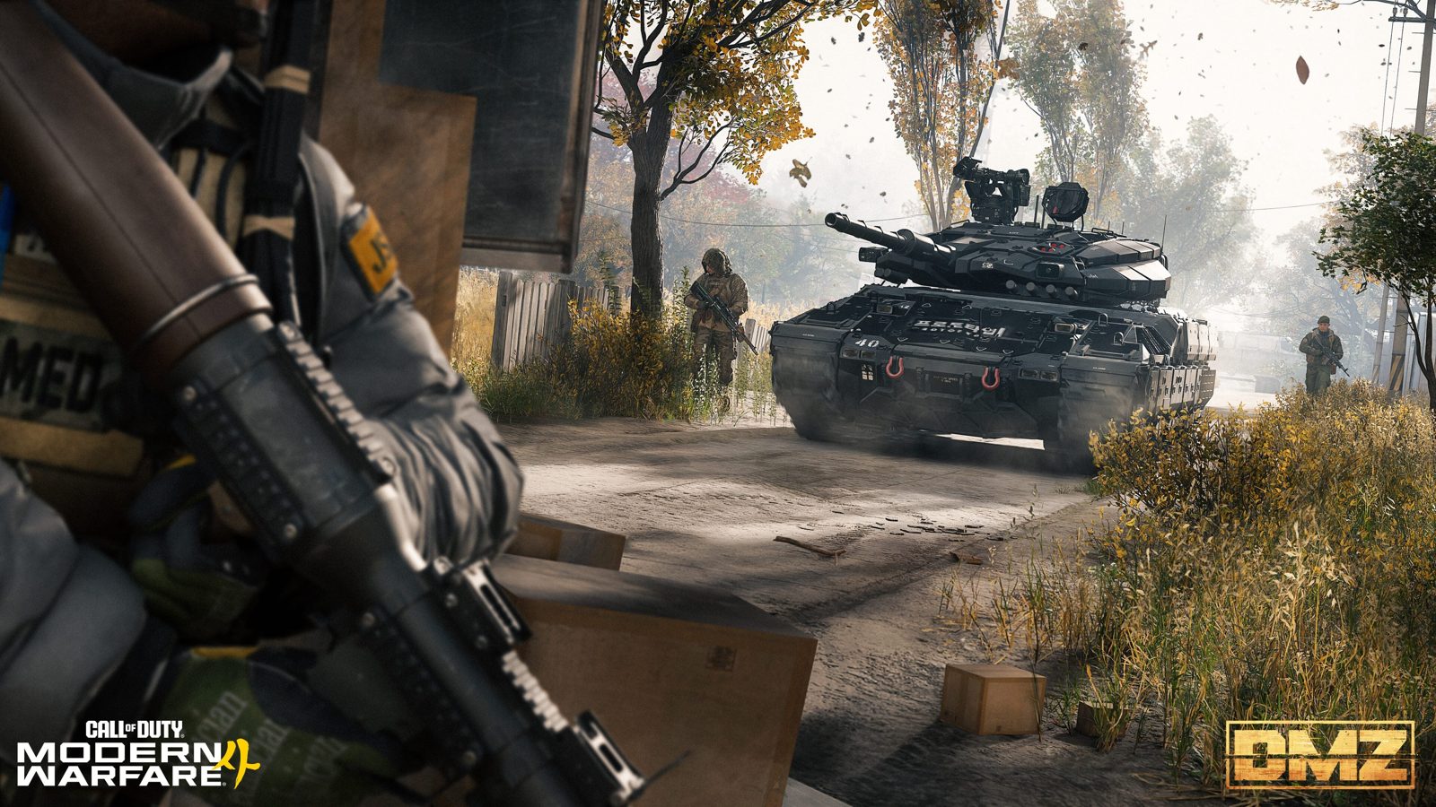 Танк и пехота на дороге в DMZ, Modern Warfare 4